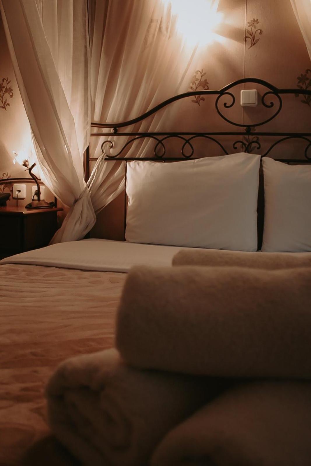 Enastron Hotel Loutraki  Ngoại thất bức ảnh