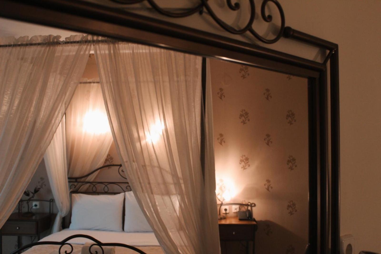 Enastron Hotel Loutraki  Ngoại thất bức ảnh